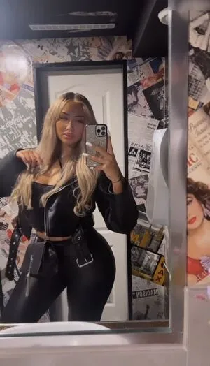 Weweska OnlyFans Leaked Free Thumbnail Picture - #YalgAsksIt