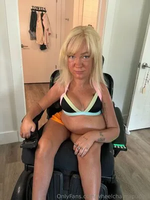 Wheelchairrapunzel OnlyFans Leaked Free Thumbnail Picture - #9smcsc9Nca