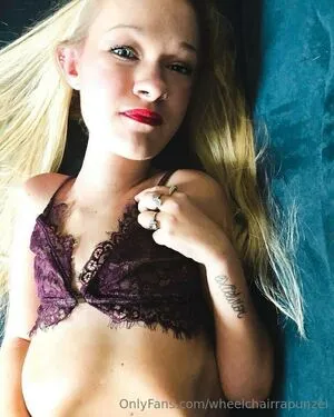 Wheelchairrapunzel OnlyFans Leaked Free Thumbnail Picture - #fIWei2O7Rg