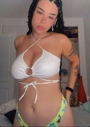 Whereisleto OnlyFans Leaked Free Thumbnail Picture - #x9Kdb2Tfzc