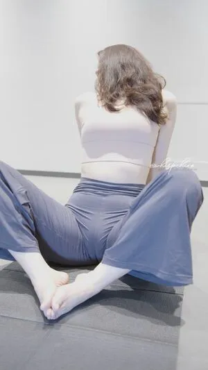 Whisper Chiro OnlyFans Leaked Free Thumbnail Picture - #II59k67CZR