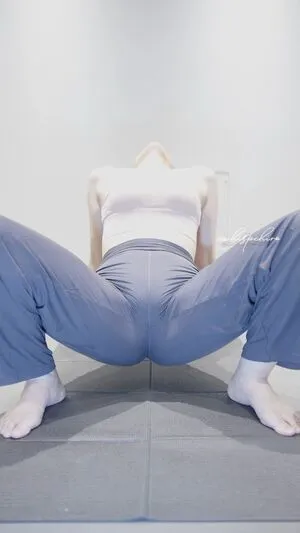 Whisper Chiro OnlyFans Leaked Free Thumbnail Picture - #Wv7bzZnTam