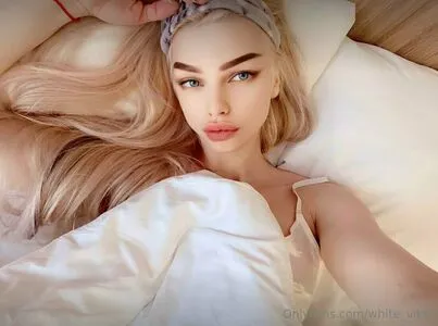 White Vikki OnlyFans Leaked Free Thumbnail Picture - #JYOYDYLfg5