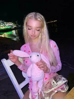 White Vikki OnlyFans Leaked Free Thumbnail Picture - #hbGAQzkkMC