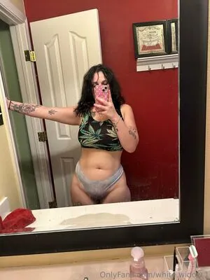 White Widow OnlyFans Leaked Free Thumbnail Picture - #0LhCBLmw5a