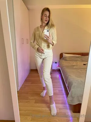 Whiterrabitfree OnlyFans Leaked Free Thumbnail Picture - #SuYzyzSINH