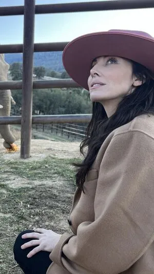 Whitney Cummings OnlyFans Leaked Free Thumbnail Picture - #0EPo5MjBpO