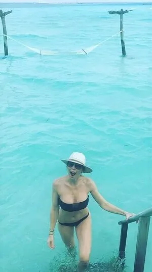 Whitney Cummings OnlyFans Leaked Free Thumbnail Picture - #1AWvUj0PBT