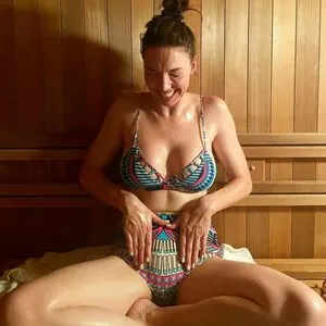 Whitney Cummings OnlyFans Leaked Free Thumbnail Picture - #87F901TyHG