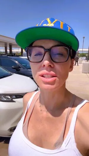 Whitney Cummings OnlyFans Leaked Free Thumbnail Picture - #IdWsOWKHsb