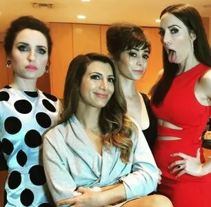 Whitney Cummings OnlyFans Leaked Free Thumbnail Picture - #LcPdDE4yQb