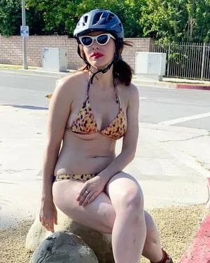 Whitney Cummings OnlyFans Leaked Free Thumbnail Picture - #N4gdaPLotz