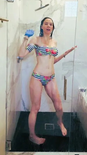 Whitney Cummings OnlyFans Leaked Free Thumbnail Picture - #V3nTfVSJXc