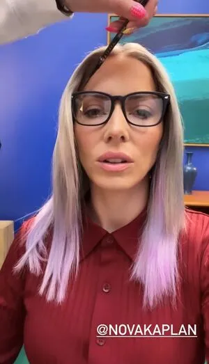 Whitney Cummings OnlyFans Leaked Free Thumbnail Picture - #XBWjnAa2DT