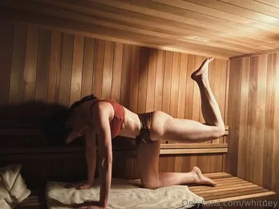 Whitney Cummings OnlyFans Leaked Free Thumbnail Picture - #aD1lCGYT0S