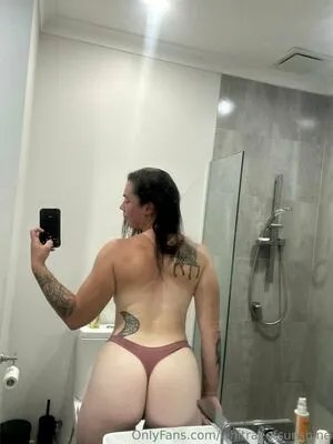 Whitraeofsunshine OnlyFans Leaked Free Thumbnail Picture - #iSiekg1mHD