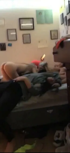 Who Is This OnlyFans Leaked Free Thumbnail Picture - #44pTxUCmw9