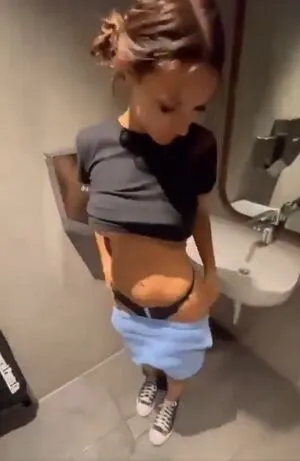 Who Is This OnlyFans Leaked Free Thumbnail Picture - #HtdeOVd8F9