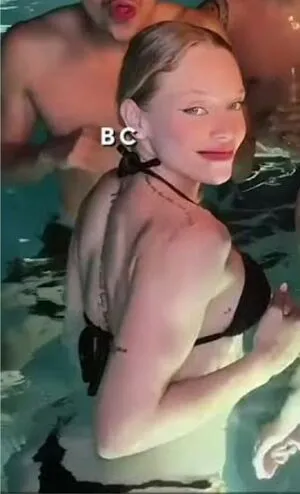 Who Is This OnlyFans Leaked Free Thumbnail Picture - #PE8Xtx3XQx