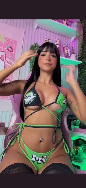 Who Is This OnlyFans Leaked Free Thumbnail Picture - #T7Iws4f012