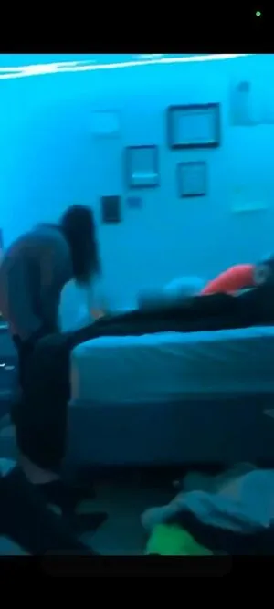 Who Is This OnlyFans Leaked Free Thumbnail Picture - #nYCSLf1qem