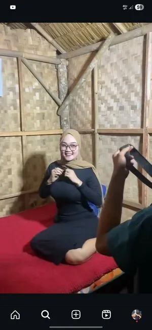 Who Is This OnlyFans Leaked Free Thumbnail Picture - #yhkDRRYNTD