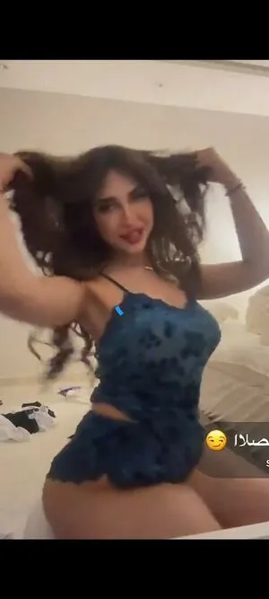 Who Is This OnlyFans Leaked Free Thumbnail Picture - #5aAPbDFoga