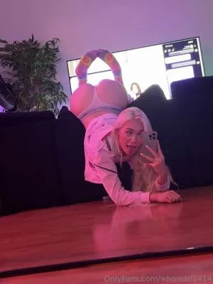 Whoisari1414 OnlyFans Leaked Free Thumbnail Picture - #Hgf81AIjLy