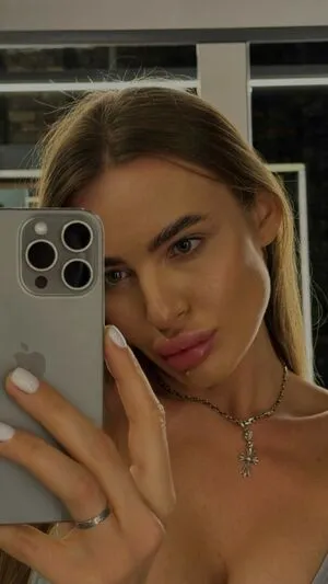 Whoissonik OnlyFans Leaked Free Thumbnail Picture - #ol6xI5B1GQ