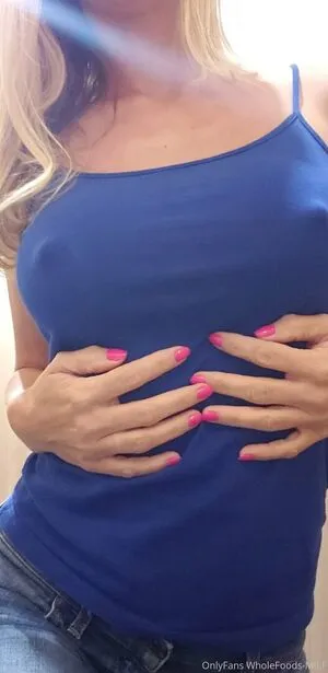 Wholefoodsmom OnlyFans Leaked Free Thumbnail Picture - #XXgiJ6XzEL