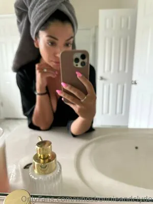 Whosbonnieandclyde OnlyFans Leaked Free Thumbnail Picture - #1IjwNX9UQp