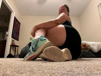 Whyterosefree OnlyFans Leaked Free Thumbnail Picture - #g8M0MRBuob