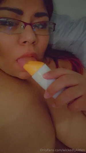 Wickedlykitten OnlyFans Leaked Free Thumbnail Picture - #p1f4m5QMxD