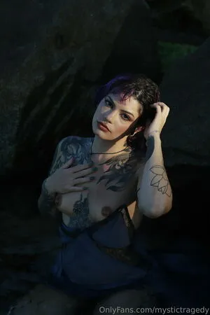 Widdowtragedy OnlyFans Leaked Free Thumbnail Picture - #9frfP5yvwg