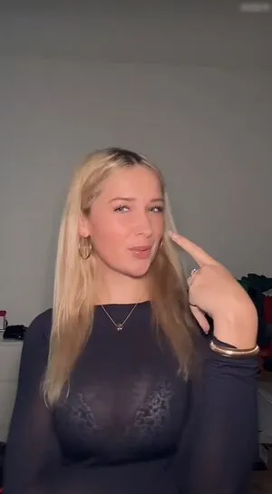 Wieke OnlyFans Leaked Free Thumbnail Picture - #8MakmKGdBt