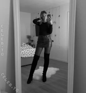 Wieke OnlyFans Leaked Free Thumbnail Picture - #Nx7S18M8if