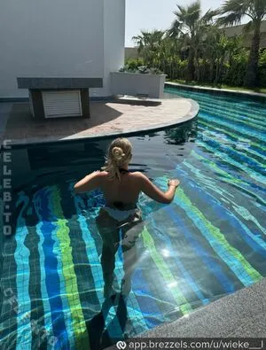 Wieke OnlyFans Leaked Free Thumbnail Picture - #vwASSInOlg