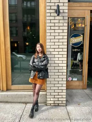 Wifey In Pantyhose OnlyFans Leaked Free Thumbnail Picture - #ZXVqYp1Ck8