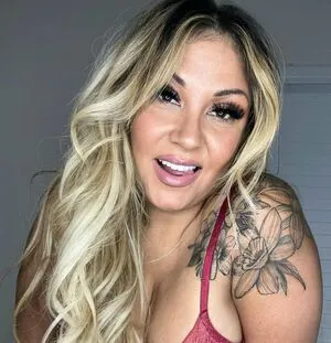 Wifey Sienna OnlyFans Leaked Free Thumbnail Picture - #Lg2afHPywl