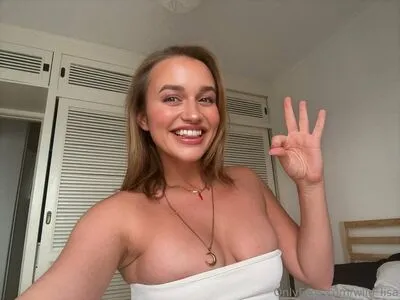 Wild Lisa OnlyFans Leaked Free Thumbnail Picture - #GykzoSX22F