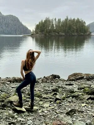 Wildernessbabe OnlyFans Leaked Free Thumbnail Picture - #F00SxGV9Y5