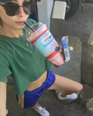 Willa Holland OnlyFans Leaked Free Thumbnail Picture - #2zLFmb0c0I