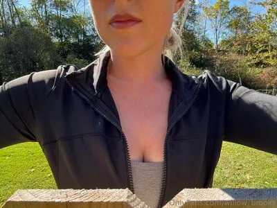 Willow Brooks OnlyFans Leaked Free Thumbnail Picture - #MmD2Jc889c