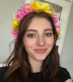 Willow Shields OnlyFans Leaked Free Thumbnail Picture - #699JNuQ1fp