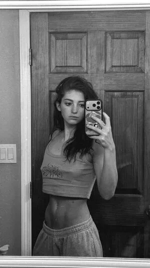 Willow Shields OnlyFans Leaked Free Thumbnail Picture - #EJMGnxI2Ia