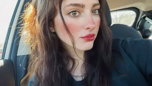 Willow Shields OnlyFans Leaked Free Thumbnail Picture - #LfYEZVPGhp