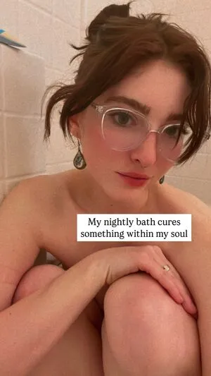 Willow Shields OnlyFans Leaked Free Thumbnail Picture - #TZfGdgH3p3