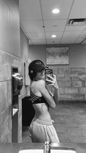 Willow Shields OnlyFans Leaked Free Thumbnail Picture - #VgQ4ldJD6x