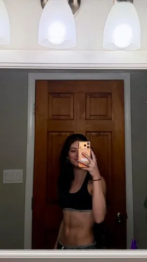 Willow Shields OnlyFans Leaked Free Thumbnail Picture - #W099RlN9Ig