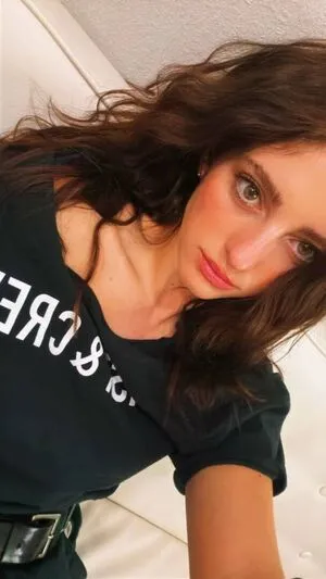 Willow Shields OnlyFans Leaked Free Thumbnail Picture - #funtEzGbtw